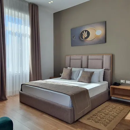 Hotel Heiress Saranda