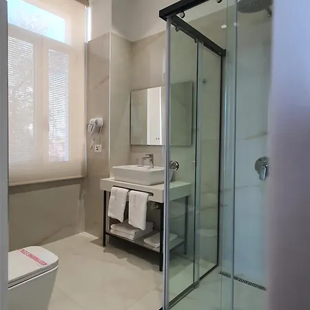 Heiress Hotel Saranda
