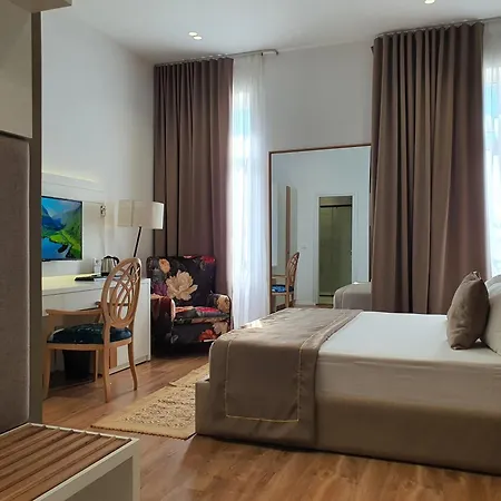 Heiress Hotel Saranda