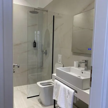 Hotel Heiress Saranda