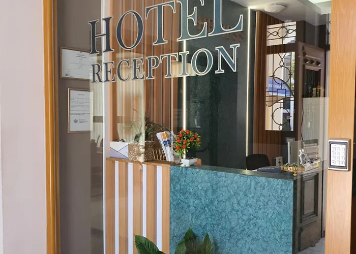 Heiress ホテル Sarandë