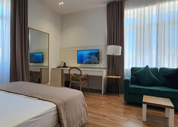 Heiress 4* Sarandë