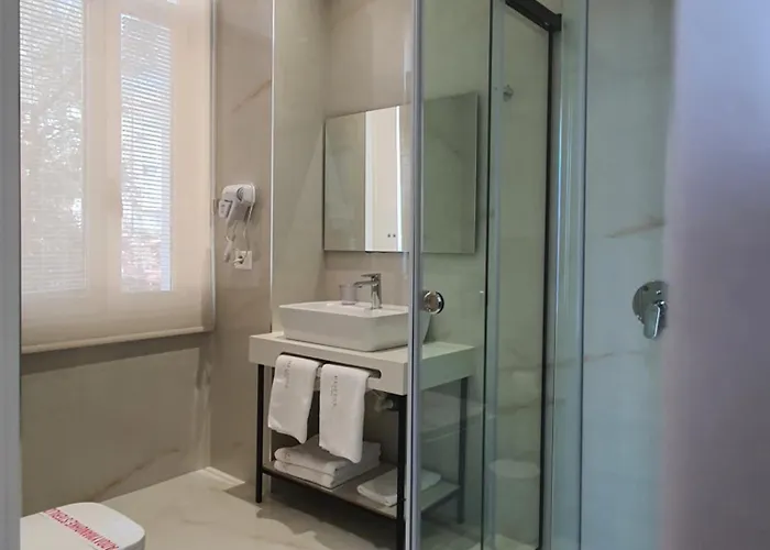 Heiress ホテル Sarandë