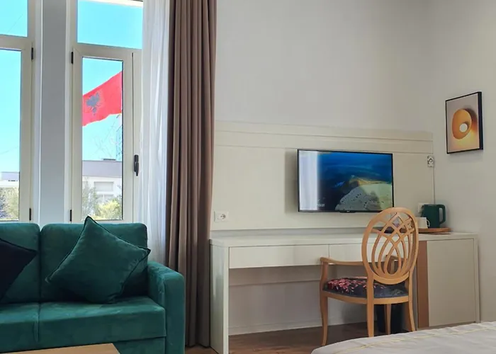 Heiress ホテル 4*