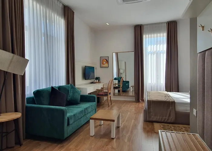 ホテル Heiress Sarandë