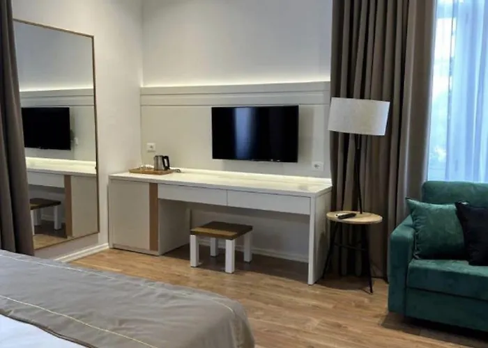 Heiress מלון סרנדה